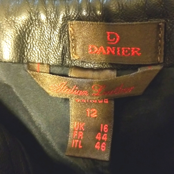 Black Italian leather boot cut pants by Danier size 12 - Picture 2 of 2